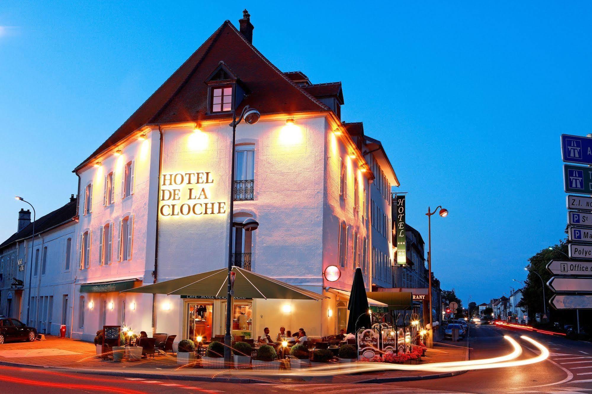 Hotel De La Cloche Доль Екстер'єр фото